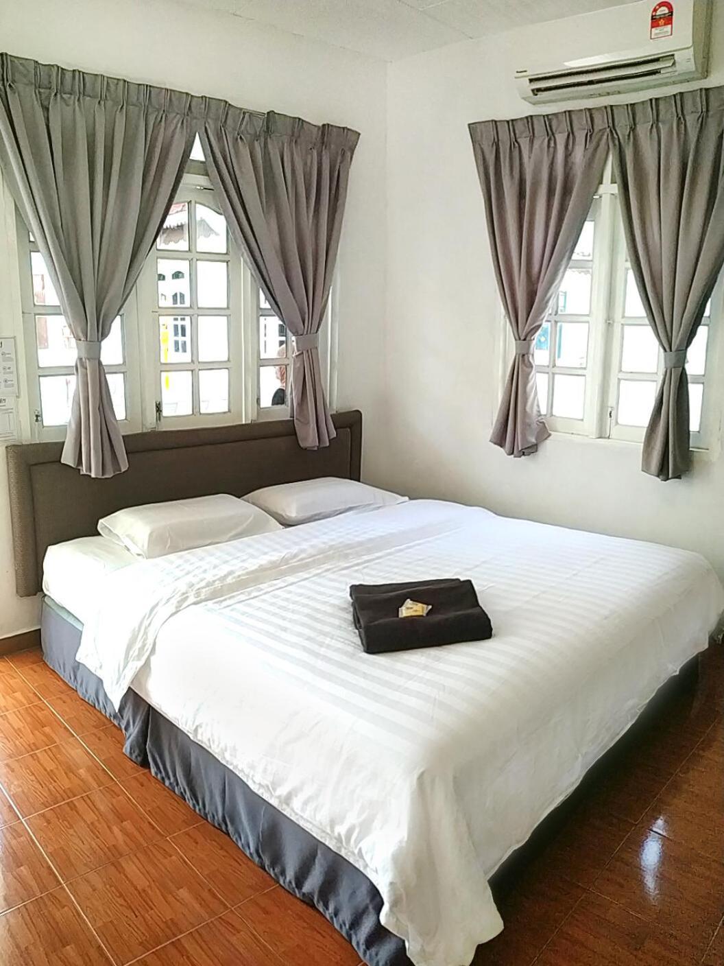 Vagary Pangkor Hotel Pekan Pangkor Ngoại thất bức ảnh